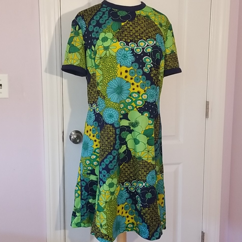 Vibrant 60's Floral Polyester Dress M/L